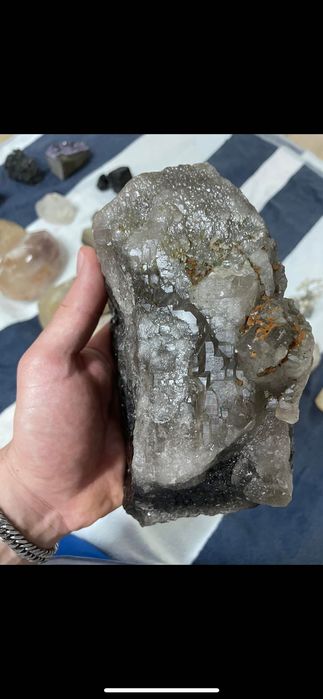 Conjunto de cristais minerais