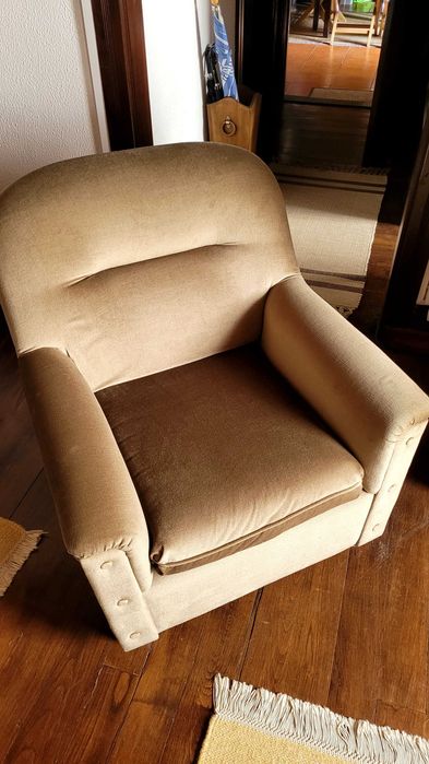 2 Sofás individuais como novos