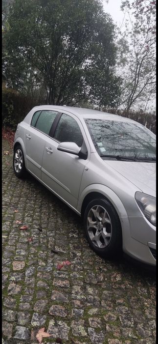 Opel astra  2005