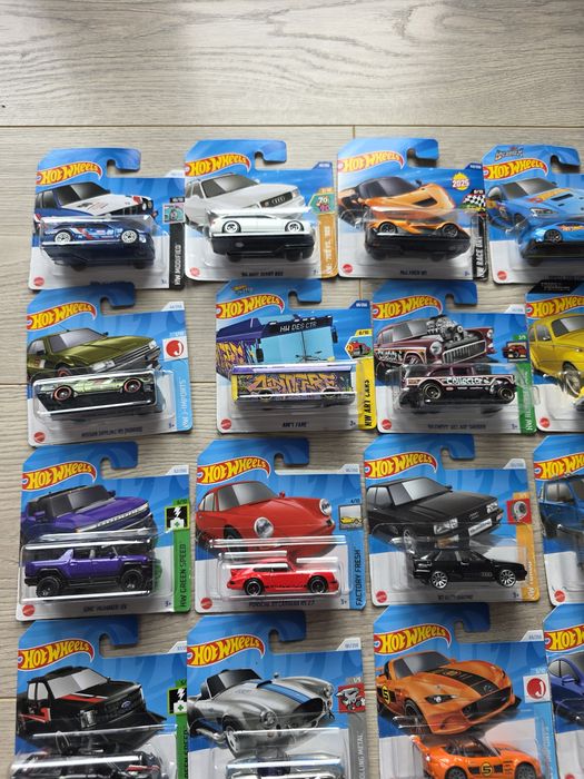 Hot Wheels Resoraki