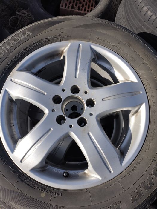 Felgi aluminiowe Mercedes Ml 5x112 R17 Opony letnie