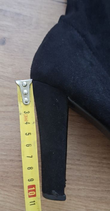 Продам ботфорти 43р