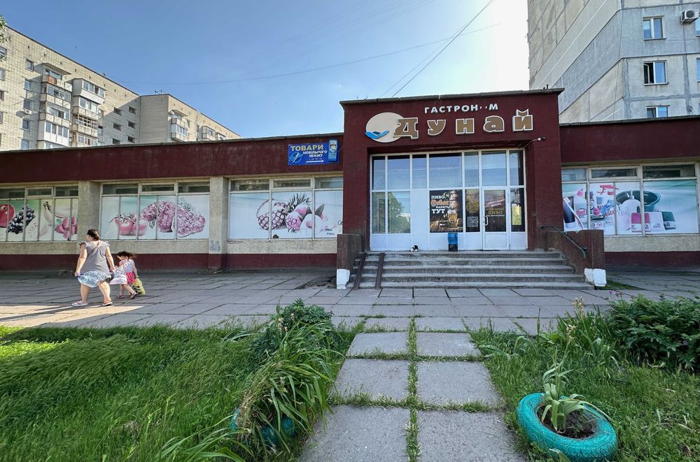 Фасадне приміщення  200 грн за кв. м.