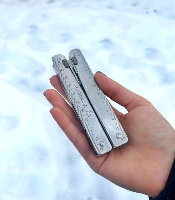 Мультитул Swisstool