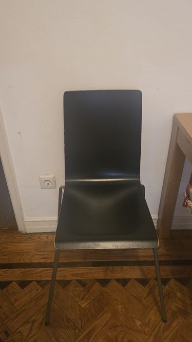 Cadeiras IKEA 15 euros cada