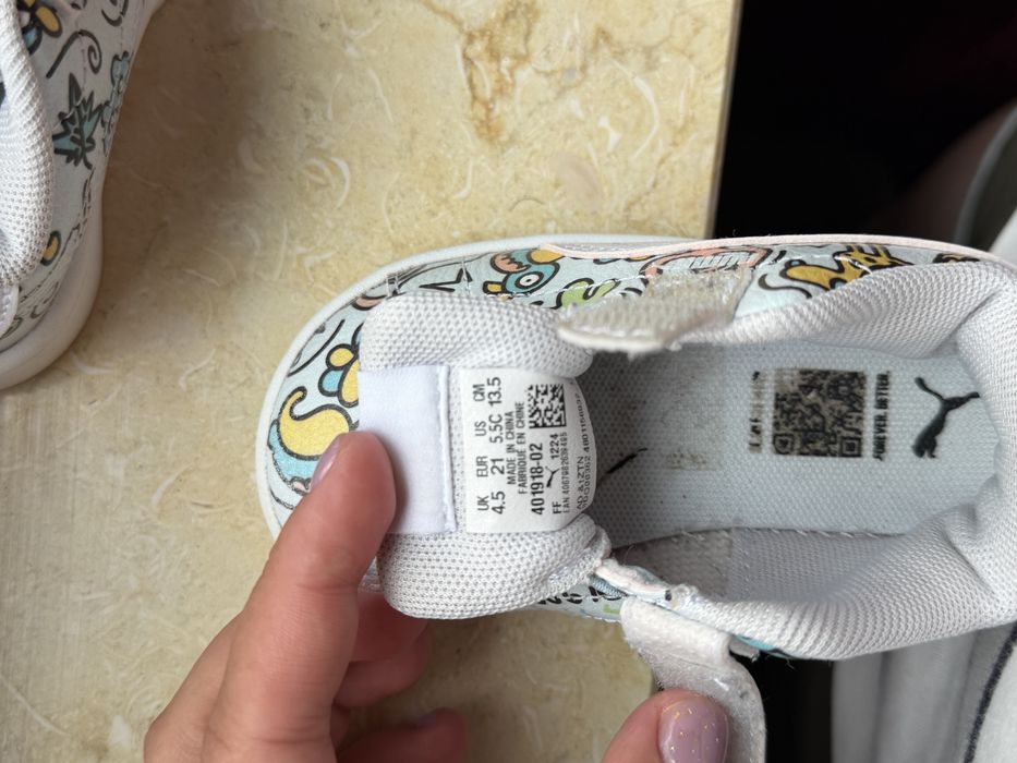 Дитяче взуття як для дівчинки так і для хлопчика
