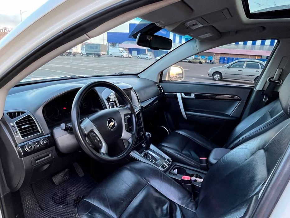 Продам  Chevrolet Captiva 2.2 дизель