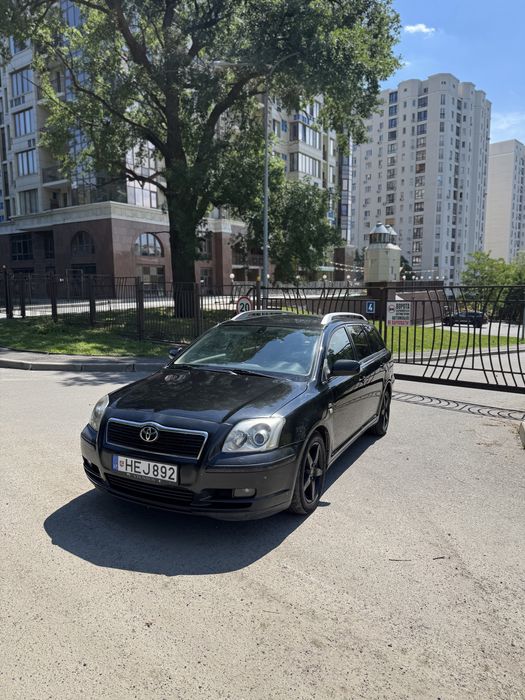 Toyota Avensis 2,0 дизель механика
