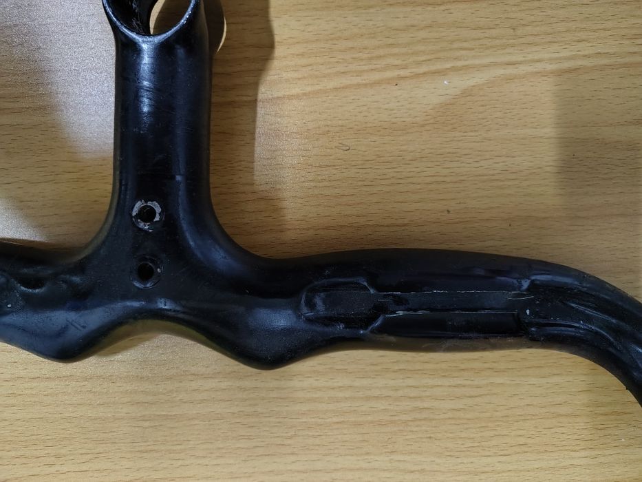 Guiador estrada carbono