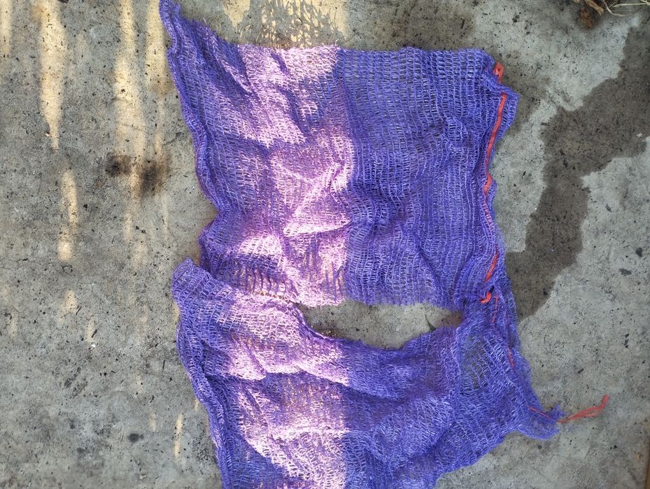 Продам сетки для овощей 35 на 80см.