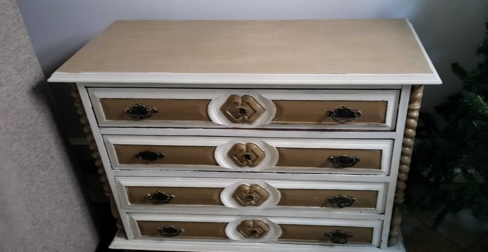 Cómoda de quarto