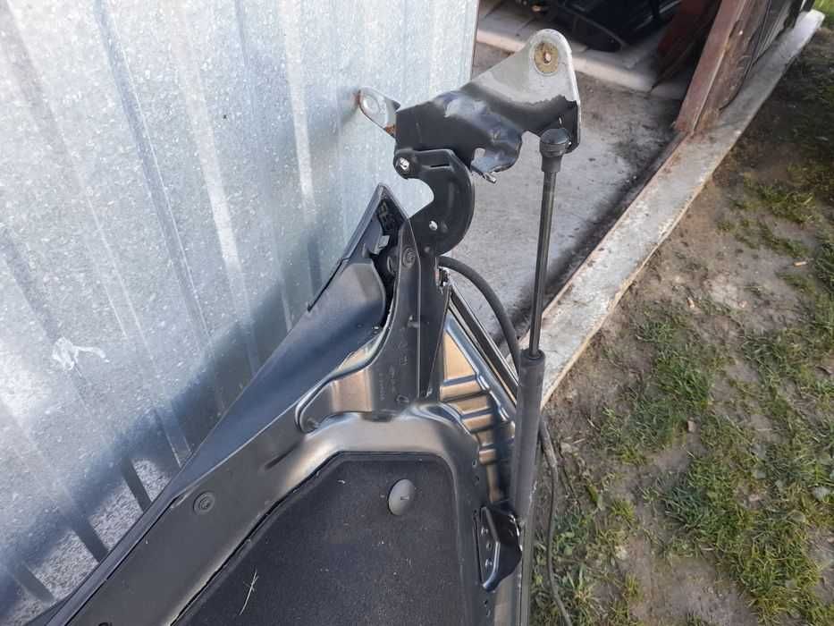 Maska Renault Espace  2008 rok lift zawiasy komplet