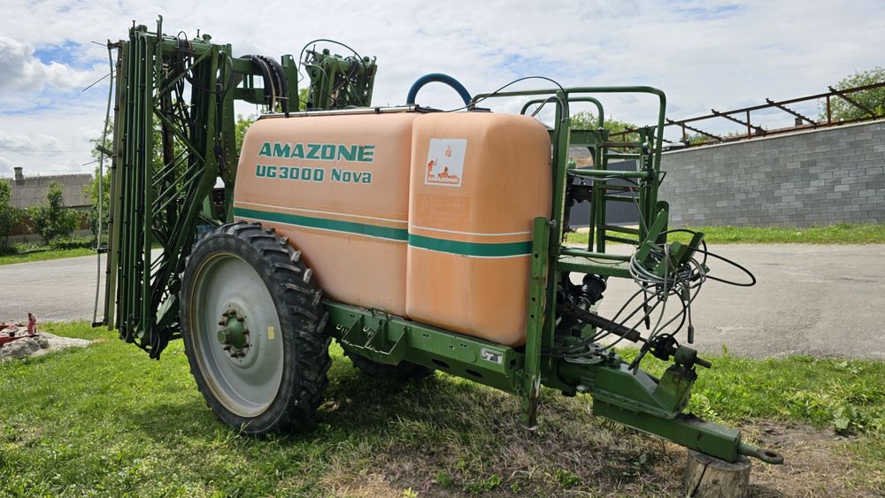 Оприскувач Amazone UG 3000 Обприскувач ОП 3000 ОП 2000