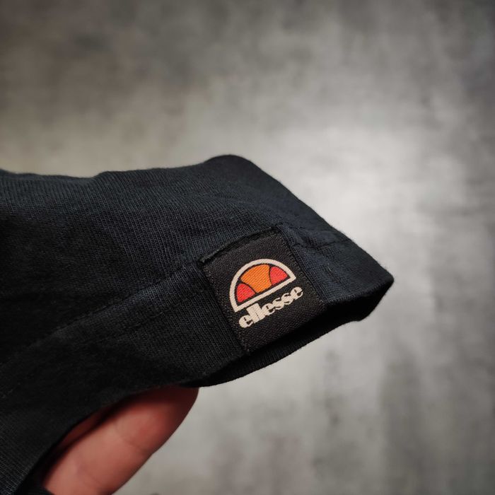 MĘSKA Bawełna Koszulka Ellesse Haftowane Logo Czarna Naszywka Sport