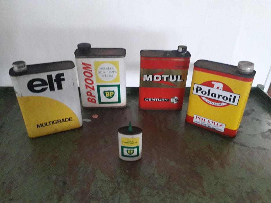 Para venda 5 latas de óleo