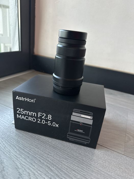 AstrHori 25mm F2.8 2-5x Macro - fuji