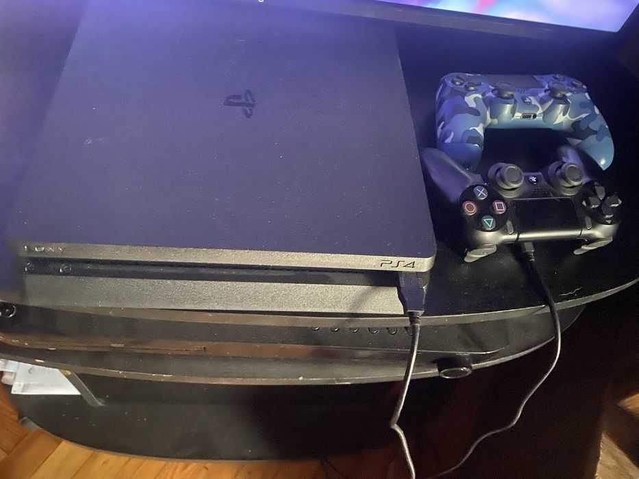 Ps4 slim 1tb на обмен.