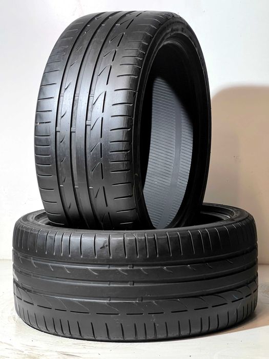 Pneus Bridgestone Potenza S001 - 245/35/18 - Excelentes