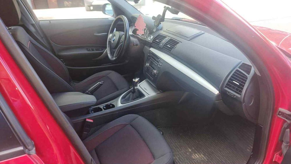 Bmw1,6 seria 1  2008 rok