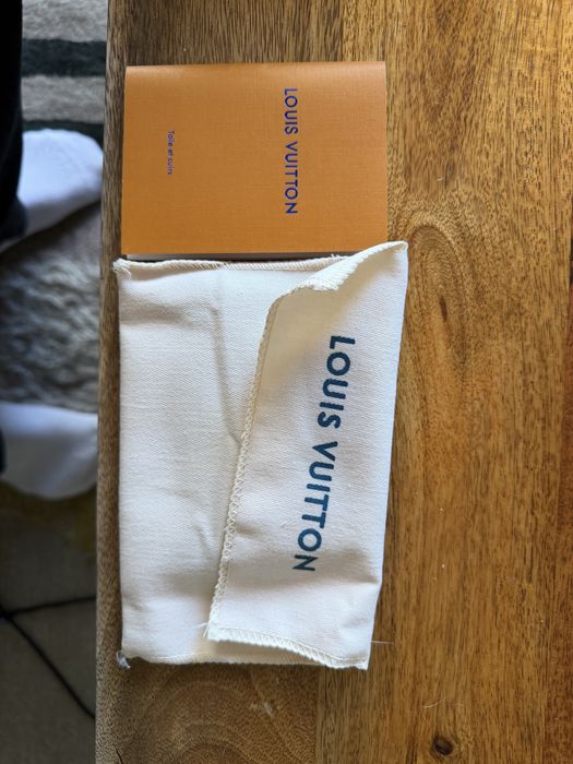 Portfel card holder LV