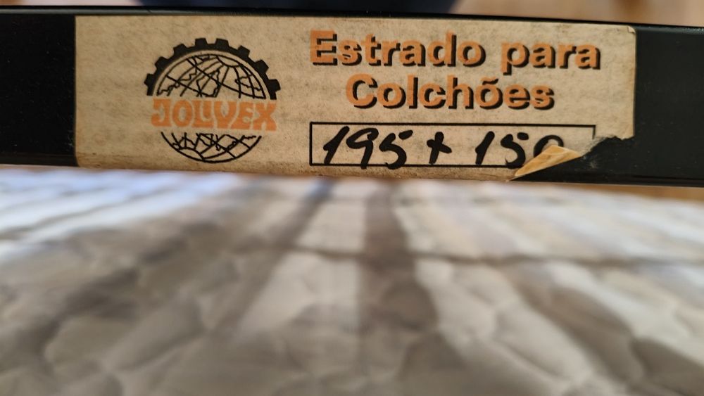 Cama de casal (usado)