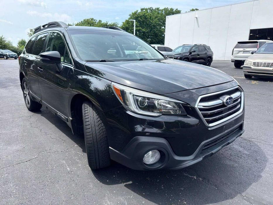 Subaru Outback Limited      2018