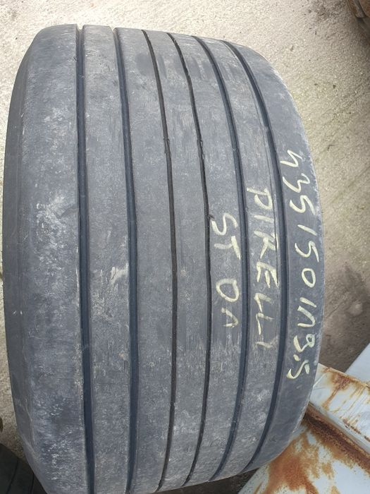 435/50/19.5 Pirelli ST 01