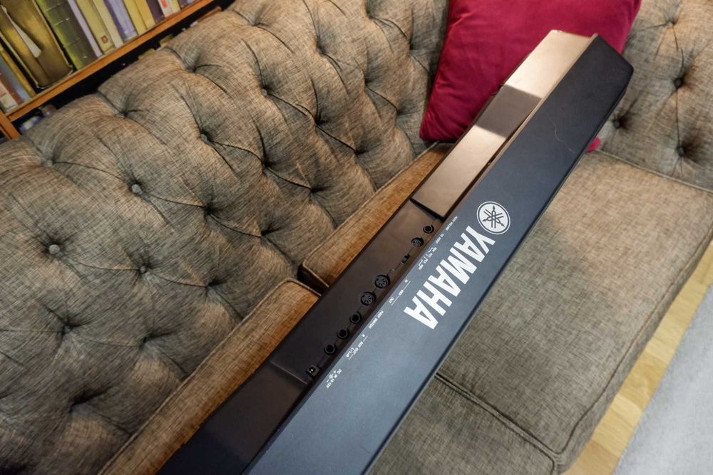 YAMAHA PSR-740 Teclado Profissional