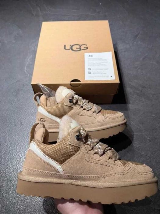 UGG Lowmel Sand R.39