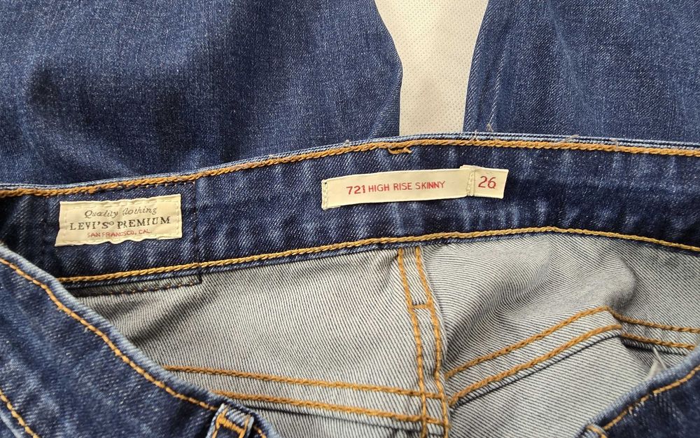 Spodnie Levi's 721 High Rise Skinny Jeans Size W26 L30 XS