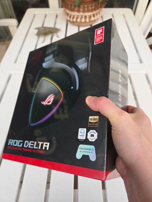 Słuchawki gamingowe ASUS ROG Delta, NOWE, oryginalnie zapakowane!