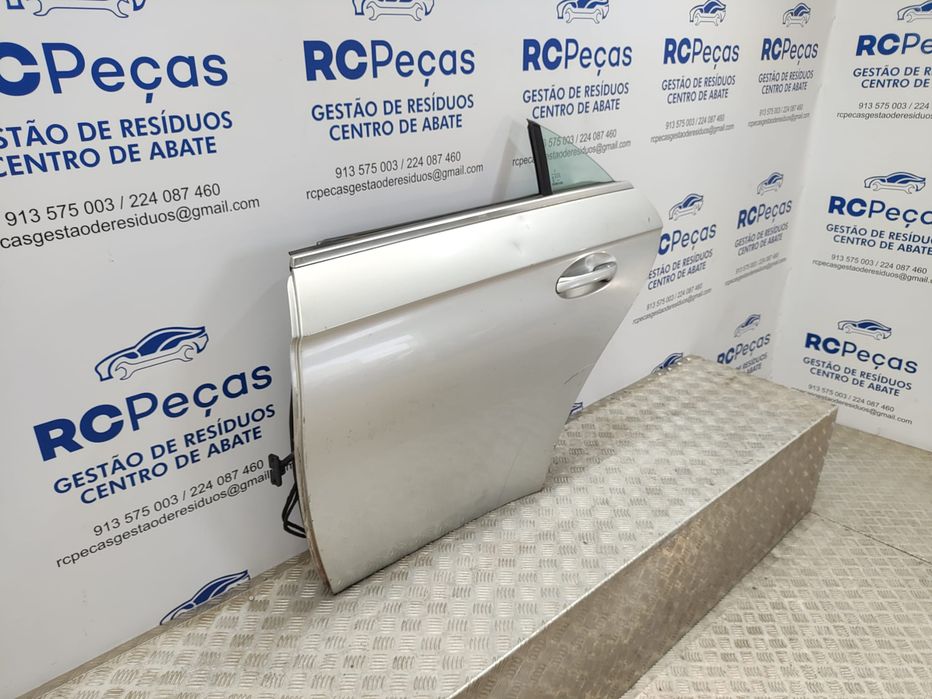 Porta Traseira Esquerda Mercedes Benz CLS C219