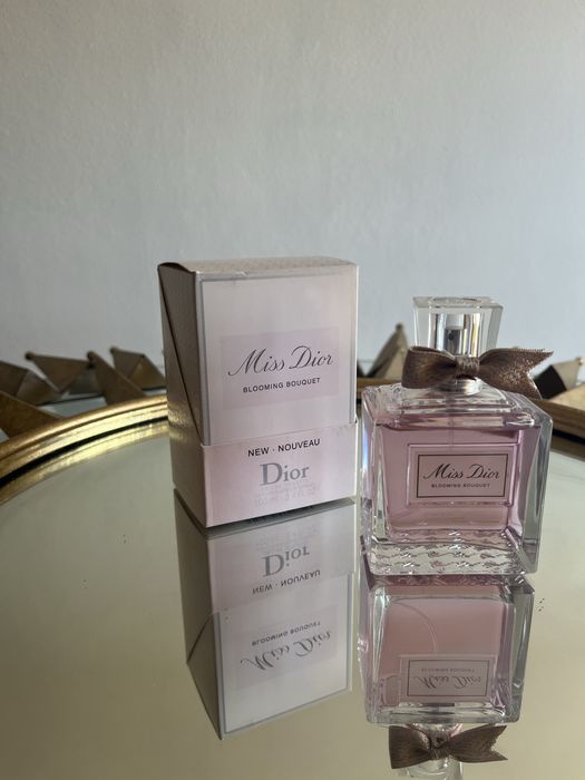 Miss dior perfum