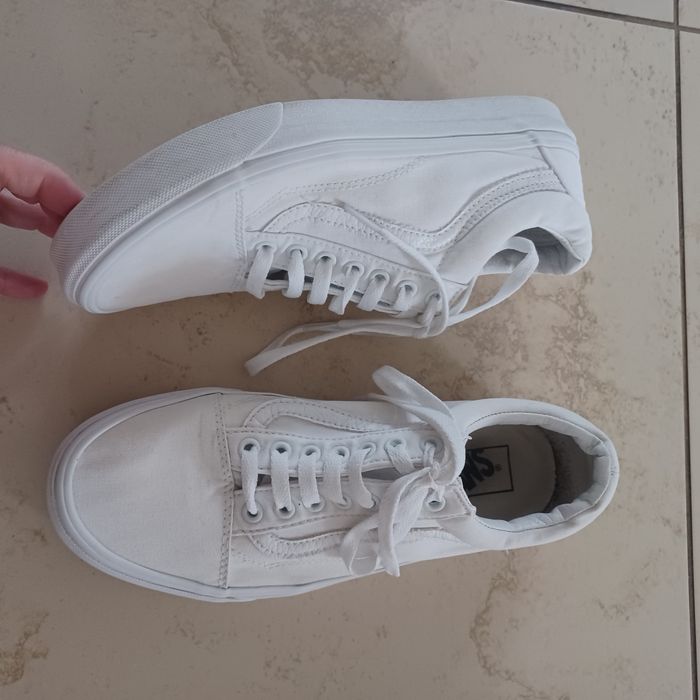Trampki VANS OLD SKOOL oryginalne białe 40,5/26 cm