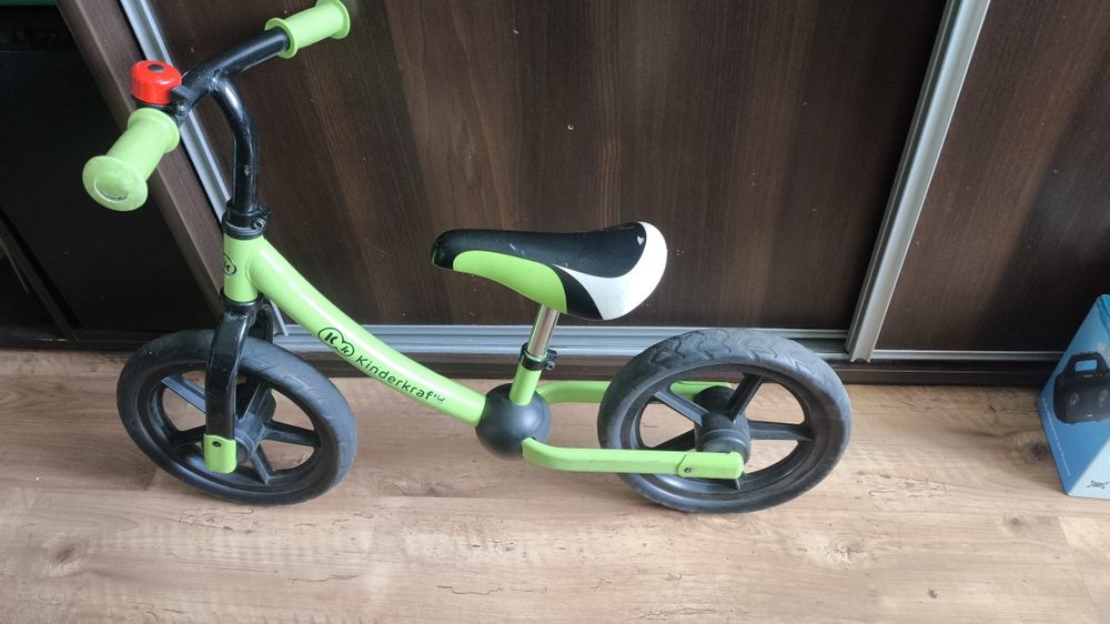 Zadbany w pełni sprawny rowerek biegowy  dziecięcy KinderKraft