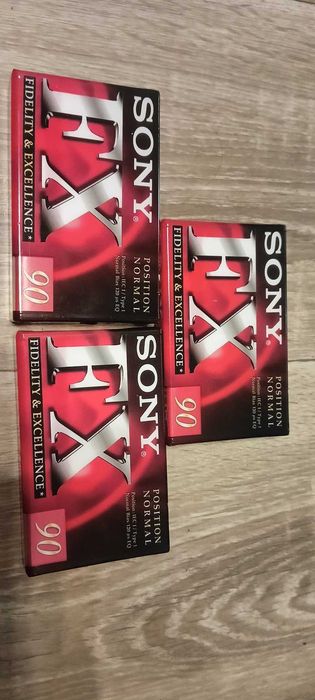 аудиокассета Sony FX 90 рассчитанная на 90 минут записи.