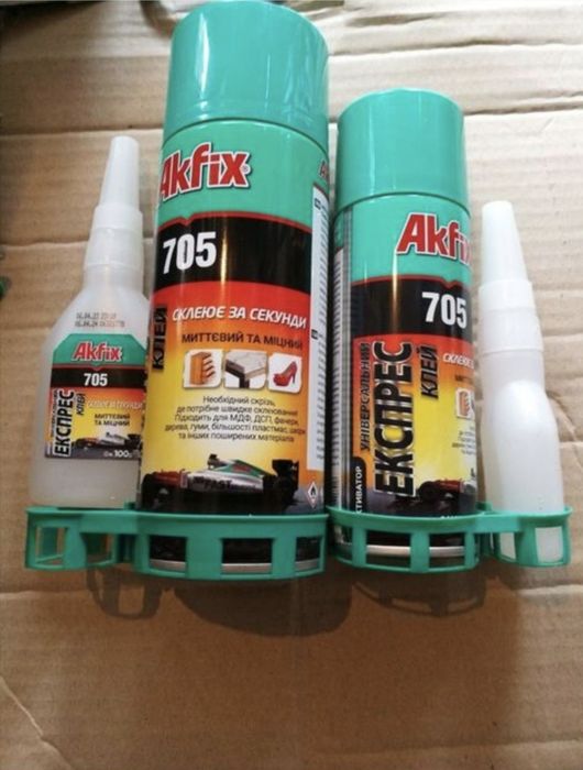 Akfix клей-гель с активатором, свежий.