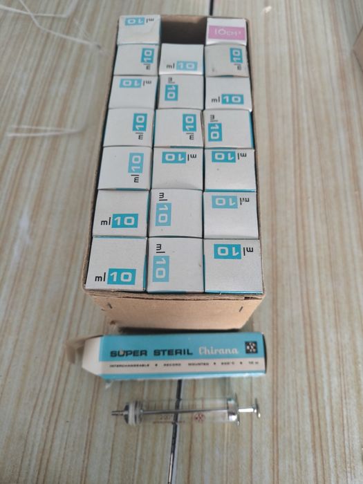 Продам медицинские шприцы