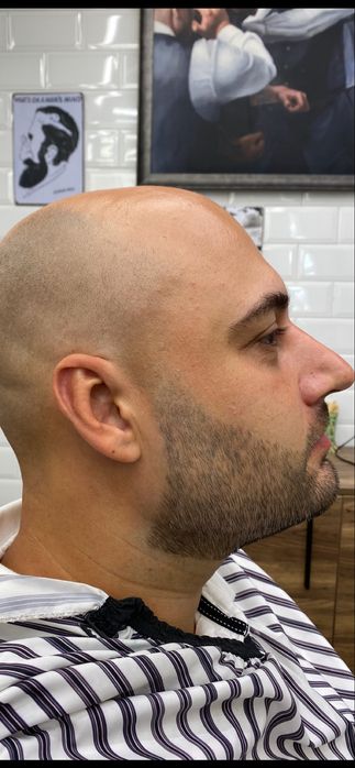Професійна стрижка  та моделювання бороди на виїзд( барбер) , Київ