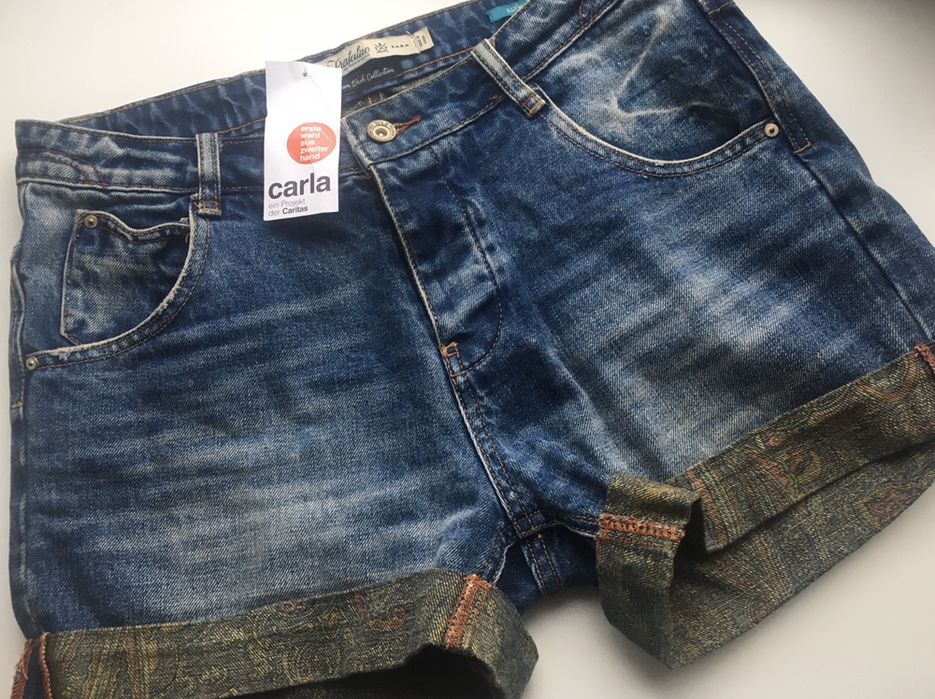 Джинсовые шорты ZARA