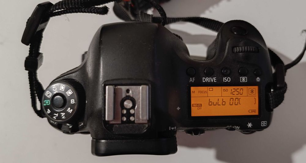 Canon EOS 6D body 98899 zdjęć 2x aku pudełko