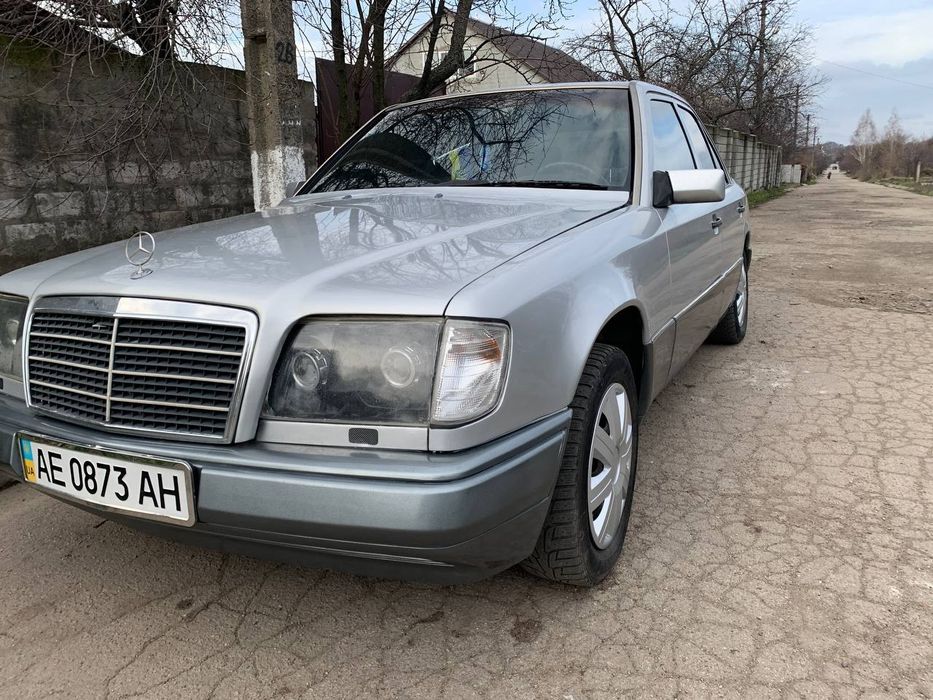 Мерседес w124,е280