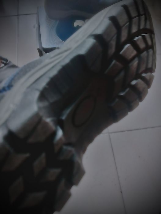 Botas de trabalho NOVAS