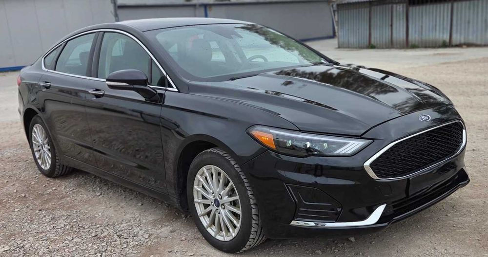 Ford Fusion Plug-in Hybrid 2019р