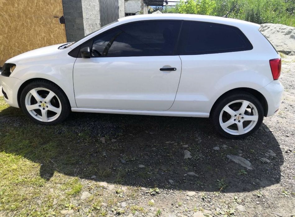 VOLKSWAGEN POLO 2017 VIN WVWZZZ6RZHY295259 фото оголошення 4 з 24