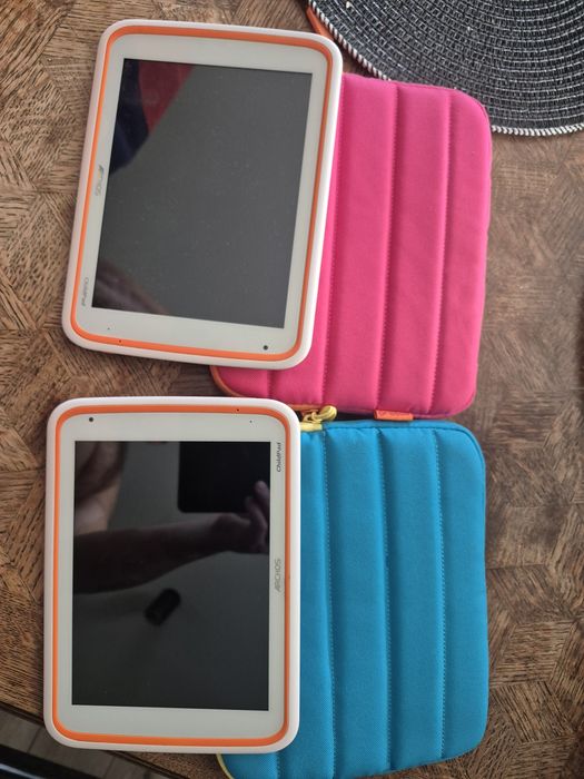 Tablet  2 sztuki + pokrowce