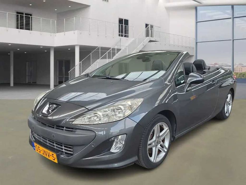 Peugeot 308 CC em estado irrepreensível