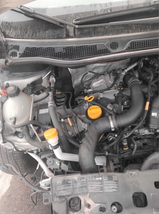 vendo Renault captur 0.9 TCE 90cv nacional 2015 acidentado salvado