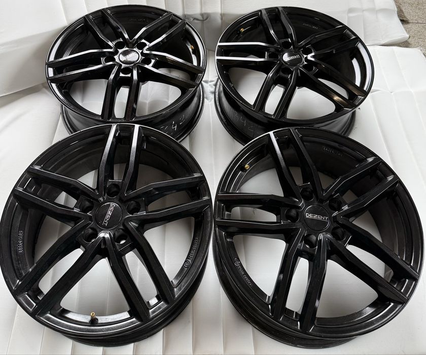 342. Felgi aluminiowe Dezent ET 40 7jx17” 5x112 Audi Skoda Seat VW