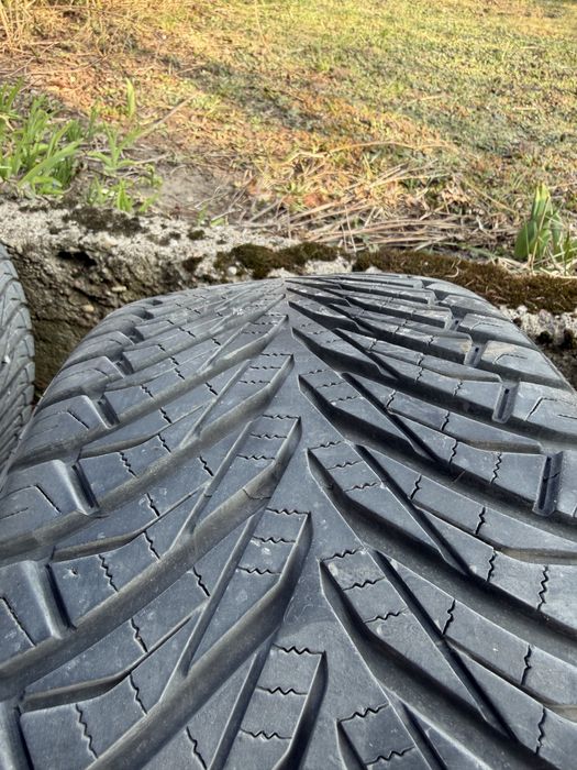 Opony 2x Austone SP-401 215/45/17 Wielosezonowe